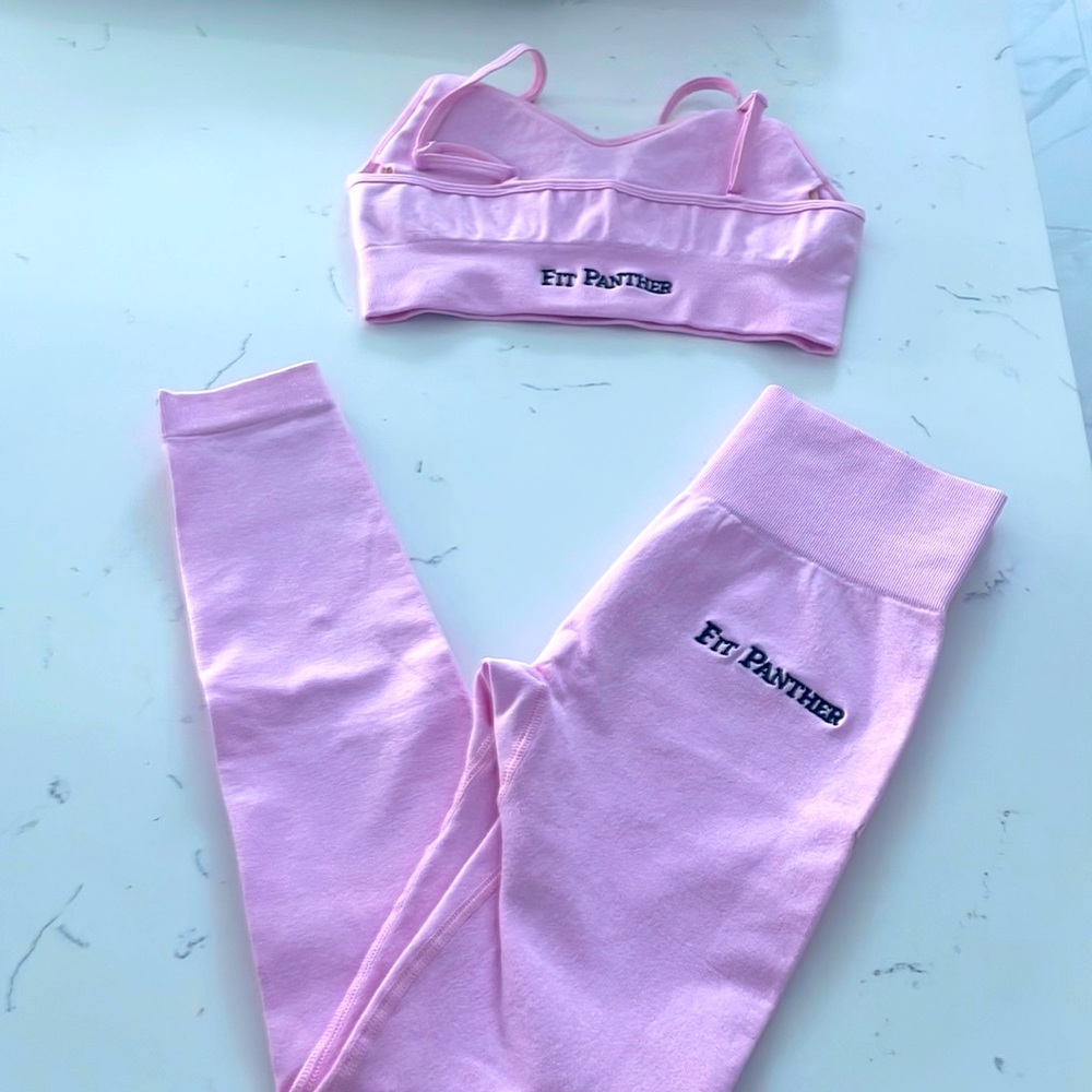 Fit Panther workout set
